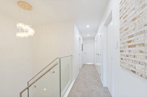 Photo of property in 23a West Harbour Drive, West Harbour, Auckland, 0618