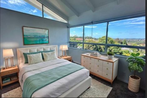 Photo of property in 3 Hartley Terrace, Massey, Auckland, 0614