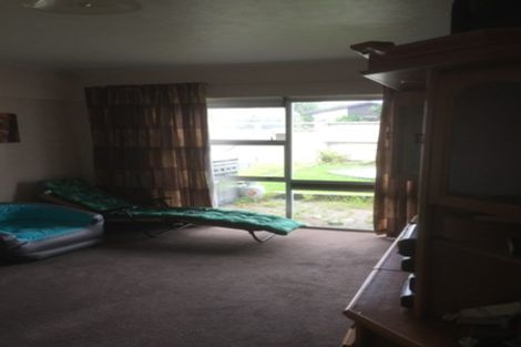 Photo of property in 5 Indus Place, Half Moon Bay, Auckland, 2012