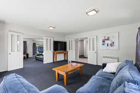 Photo of property in 6 Rawei Place, Harewood, Christchurch, 8051