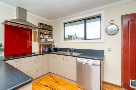 Photo of property in 15 Cross Street, Milton, 9220