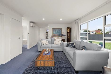 Photo of property in 36a Te Aute Road, Havelock North, 4130