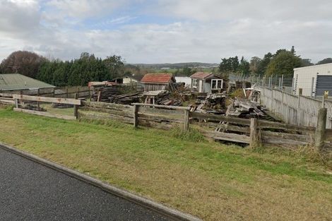 Photo of property in 25 Neal Street, Putaruru, 3411