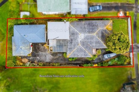 Photo of property in 36 Jade Avenue, Pakuranga Heights, Auckland, 2010