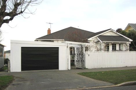 Photo of property in 19 Valpy Street, Saint Clair, Dunedin, 9012