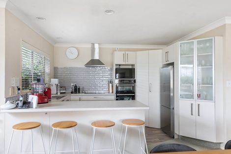 Photo of property in 16a Goods Road, Otumoetai, Tauranga, 3110