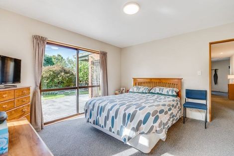 Photo of property in 2/35 Cutts Road, Russley, Christchurch, 8042
