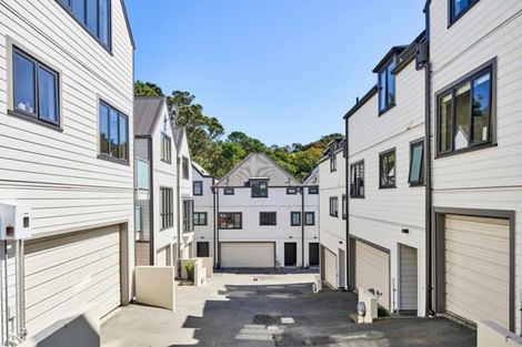 Photo of property in 8/240 The Terrace, Wellington Central, Wellington, 6011