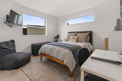 Photo of property in 39 Kotiate Street, Papamoa Beach, Papamoa, 3118