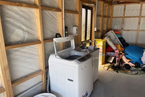 Photo of property in 185 Bowhill Road, New Brighton, Christchurch, 8083