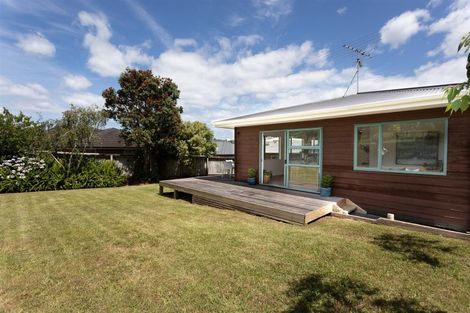 Photo of property in 21 Robinia Place, Snells Beach, 0920