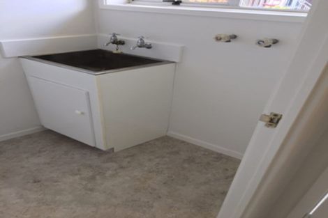 Photo of property in 19 Faith Bullock Place, New Lynn, Auckland, 0600