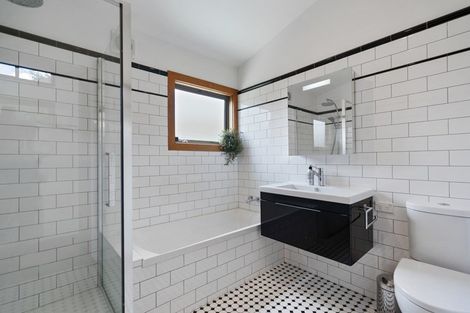 Photo of property in 36 Hudson Street, Island Bay, Wellington, 6023