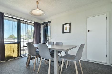 Photo of property in 916 Lawrence Street, Akina, Hastings, 4122