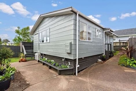 Photo of property in 1/12 Brookfield Road, Te Atatu Peninsula, Auckland, 0610
