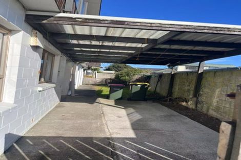 Photo of property in 24 The Esplanade, Eastern Beach, Auckland, 2012