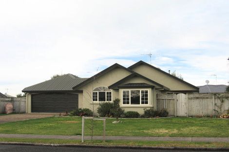 Photo of property in 14 Sarindah Place, Fairview Downs, Hamilton, 3214