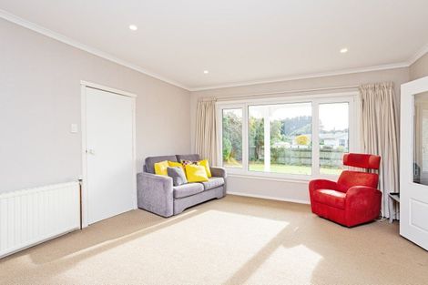 Photo of property in 75 Gladstone Terrace, Gladstone, Invercargill, 9810