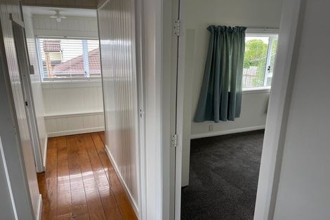 Photo of property in 11 West Coast Road, Glen Eden, Auckland, 0602