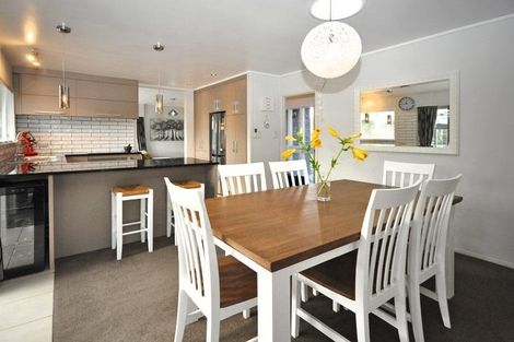 Photo of property in 13 Barnhill Crescent, Pahurehure, Papakura, 2113