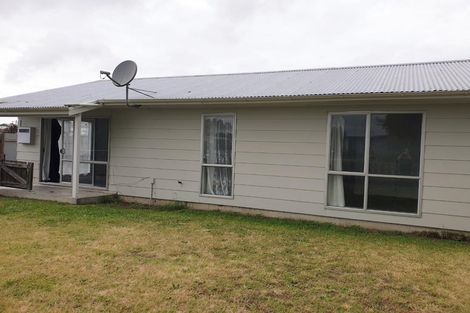 Photo of property in 9a Lander Place, Flaxmere, Hastings, 4120