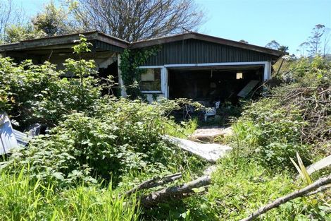 Photo of property in 16 Inverness Street, Dunollie, Runanga, 7803