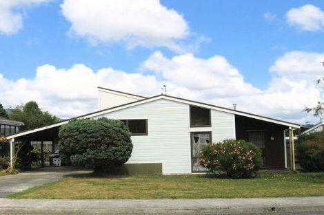 Photo of property in 7 Norbert Street, Brown Owl, Upper Hutt, 5018