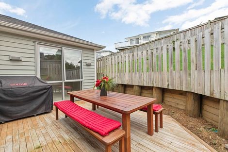 Photo of property in 9 Korihi Drive, Swanson, Auckland, 0614