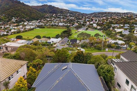 Photo of property in 129 Cockayne Road, Khandallah, Wellington, 6035