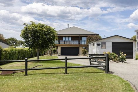 Photo of property in 31 Burnett Street, Kakanui, Oamaru, 9495