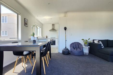 Photo of property in 4b Rahui Street, Strathmore Park, Wellington, 6022