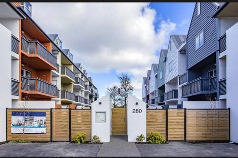 Photo of property in Amuri Park Apartments, 30/280 Bealey Avenue, Christchurch Central, Christchurch, 8013