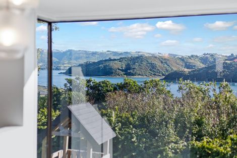 Photo of property in 47 Kiriwai Road, Paremata, Porirua, 5024