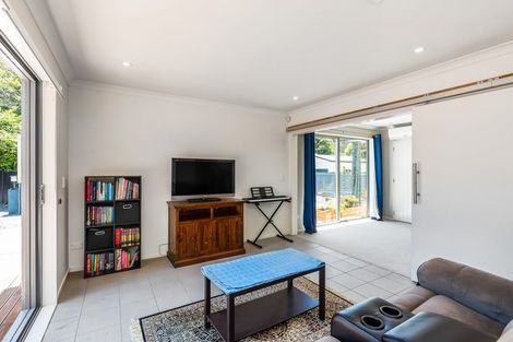 Photo of property in 185 Te Moana Road, Waikanae, 5036