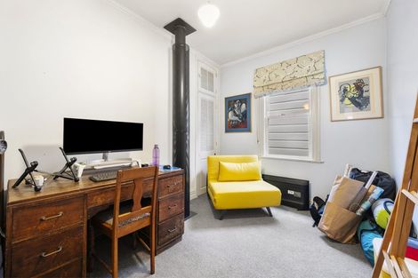 Photo of property in 94 Pirie Street, Mount Victoria, Wellington, 6011