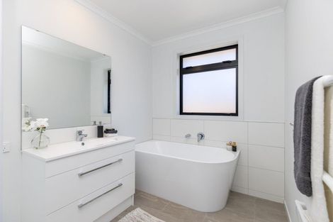 Photo of property in 17 Tekapo Road, Baverstock, Hamilton, 3200