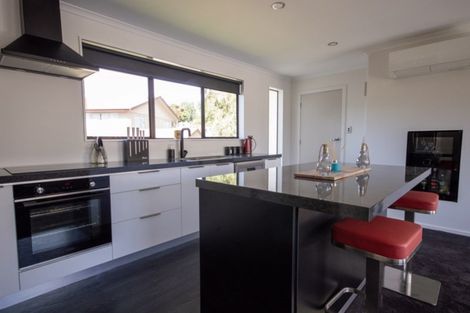 Photo of property in 6 Stirling Place, Marchwiel, Timaru, 7910