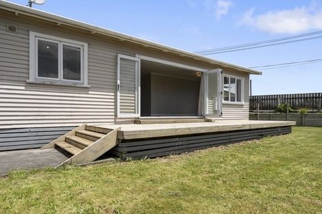 Photo of property in 8a Chard Street, Westown, New Plymouth, 4310
