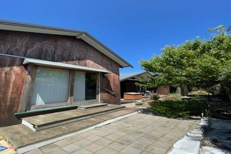 Photo of property in 77 Birdwood Avenue, Beckenham, Christchurch, 8023