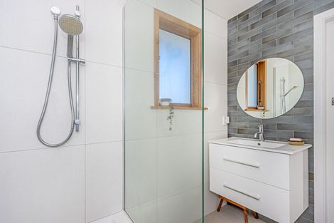 Photo of property in 68 Kennedys Bush Road, Halswell, Christchurch, 8025