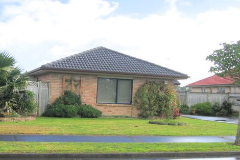 Photo of property in 4 Atworth Way, Burswood, Auckland, 2013