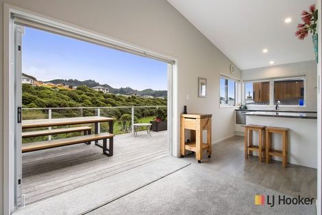 Photo of property in 44 Browns Drive, Waihi Beach, 3611