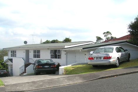 Photo of property in 96 Bond Crescent, Forrest Hill, Auckland, 0620