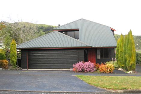 Photo of property in 1/7 Kenrigg Road East, Kinloch, Taupo, 3377
