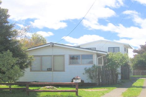Photo of property in 2/8 Charles Crescent, Rainbow Point, Taupo, 3330