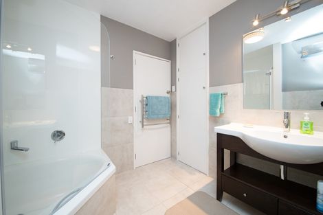 Photo of property in 40 Epsom Road, Hokowhitu, Palmerston North, 4410