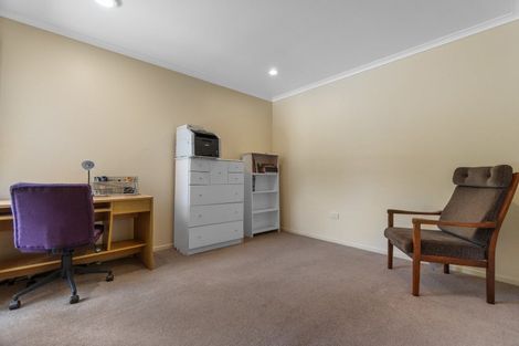 Photo of property in 32 Cranbrook Place, Rototuna North, Hamilton, 3210