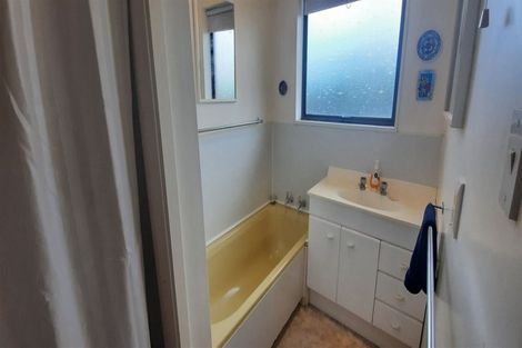 Photo of property in 1/16b Montclare Avenue, Ilam, Christchurch, 8041