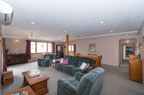 Photo of property in 29 Camden Street, Feilding, 4702