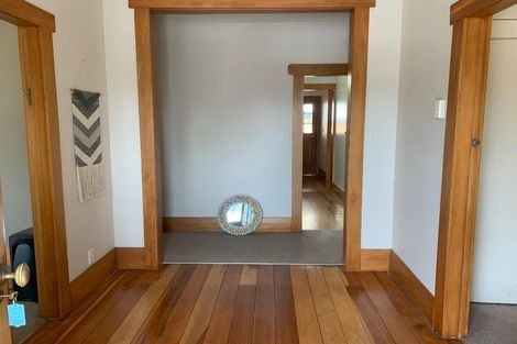 Photo of property in 8 Manning Street, Hamilton Central, Hamilton, 3204